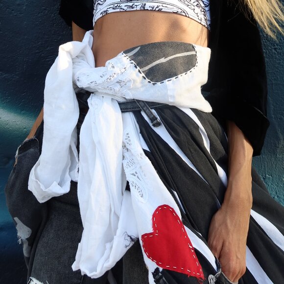 Red Heart Concept Streetwear Upcycled Chic Designer Kimono Black White Pearl Sty - Picture 8 of 17